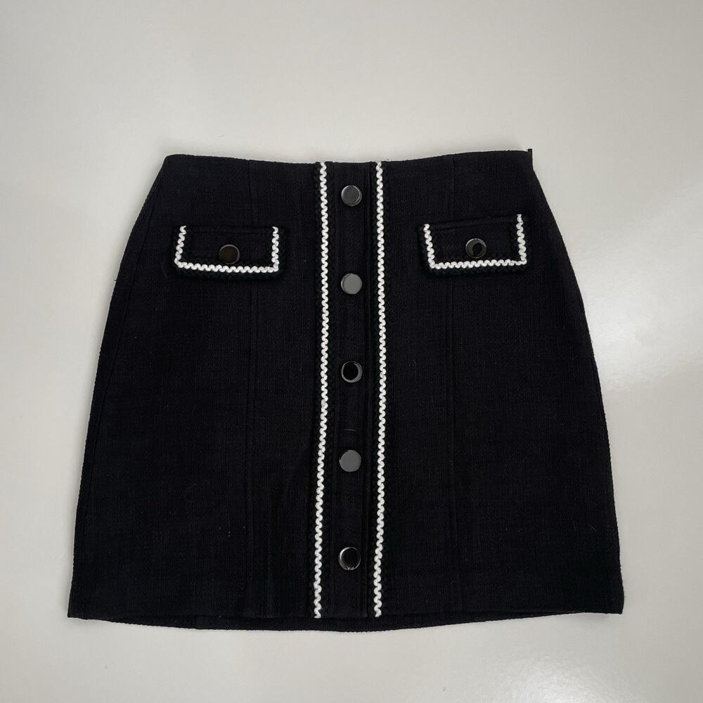 NEW KARL LAGERFELD Black White Patch Pocket Tweed Skirt Size 6 Chic Career